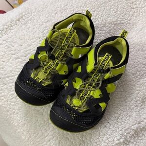 Jambu Kids Black and Neon Green Water Shoes